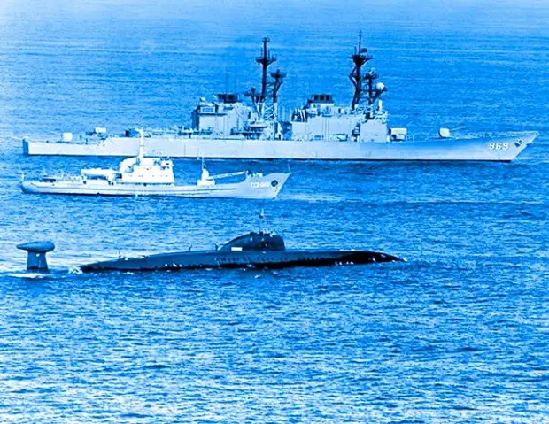 Как русский сейнер корабли НАТО от нашей АПЛ отгонял