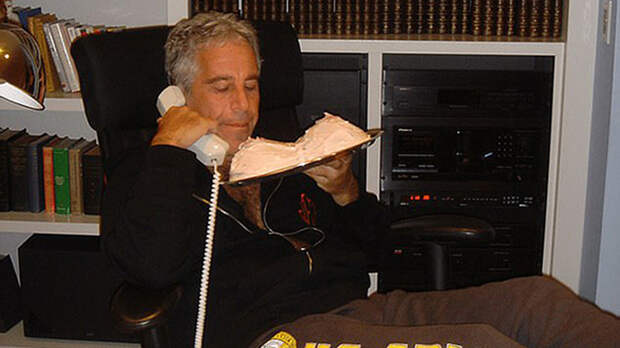 Генпрокуратура Казахстана проверяет возможные связи экс-премьера с Эпштейном