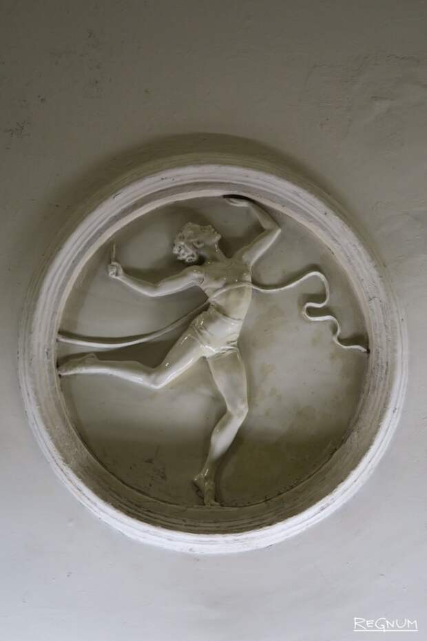 Российская гимнастка Крамаренко получила нейтральный статус