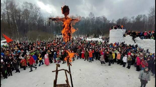 «Русским больше трех не собираться!» — когда казённый раж сильнее народной традиции: власти запретили Бакшевскую Масленицу