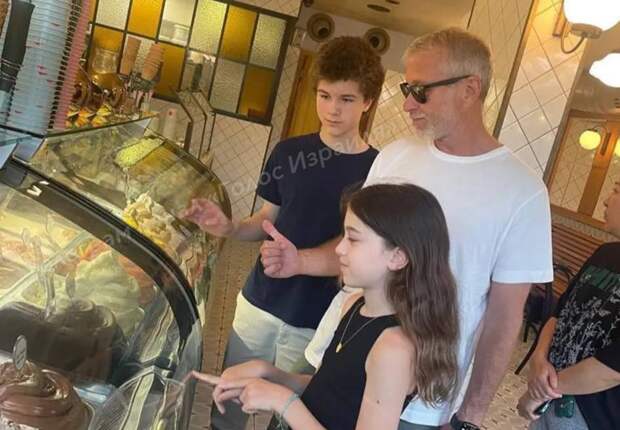 Белковский: Абрамович хочет отменить ордер на арест Путина