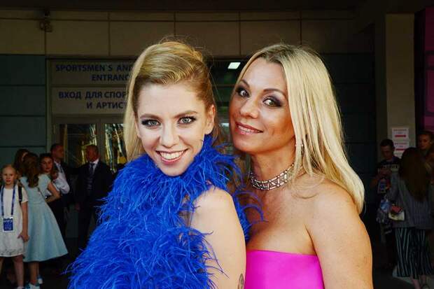 Ирина Салтыкова с дочерью Алисой. Фото: Anatoly Lomokhov/Global Look Press/www.globallookpress.com