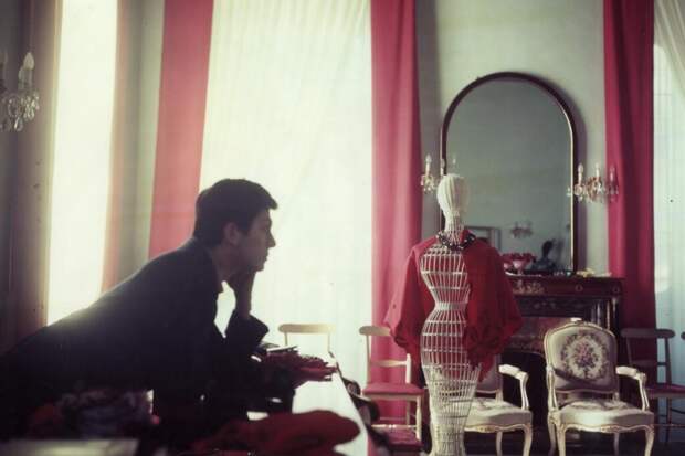 Эксперт СМИ2: любовь к делу Валентино превратилась в бессмертное наследие