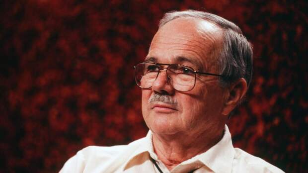 Небо было закрыто: как Юджин Шумейкер, мечтавший о Луне, нашёл там последнее пристанище спустя 2 года.