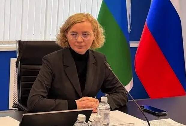 Экс-топ-менеджер «Запсибкомбанка» по протекции замгубернатора ХМАО Огородниковой возглавила Фонд развития Югры