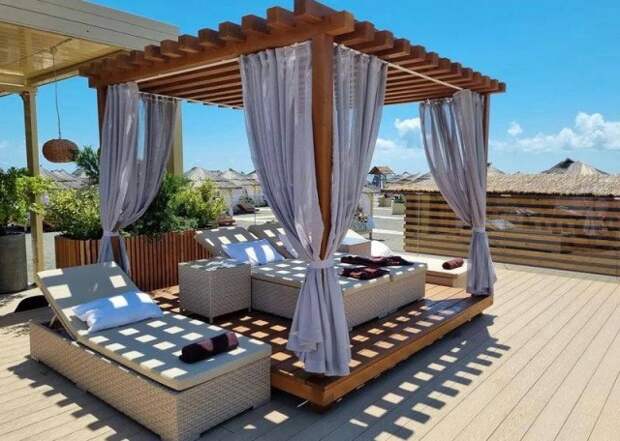 Десять приговоров вынесла судья из Тамбова с шезлонга в Сочи