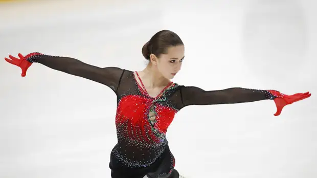 Траньков рассказал, кто является главной соперницей Валиевой на Skate Canada