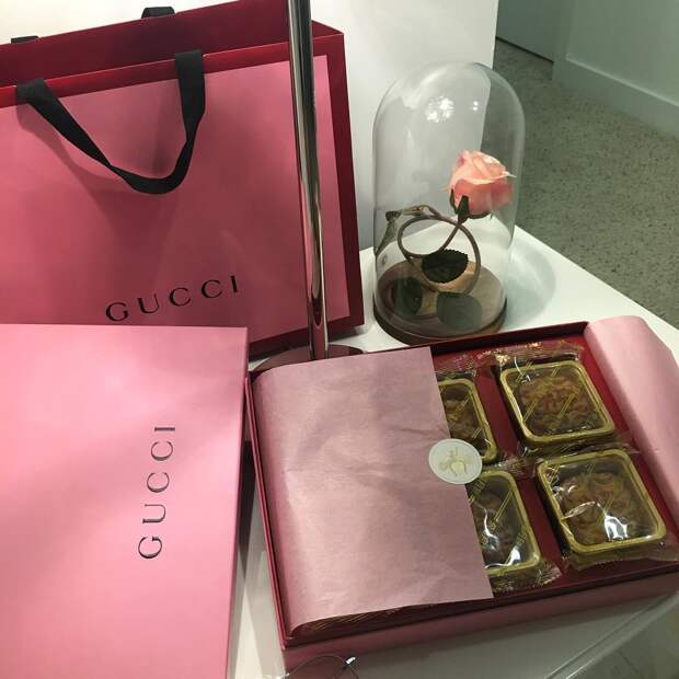 Пряники от Gucci и Dior для богатеньких китайцев