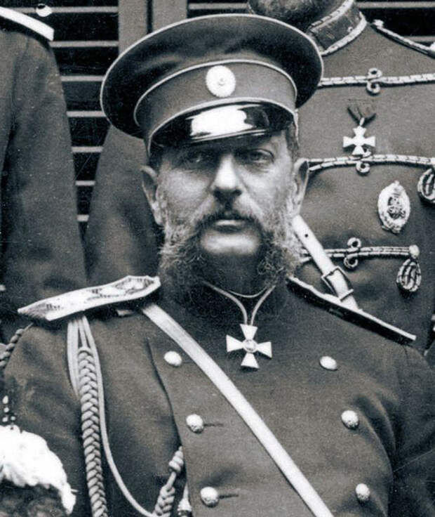 Великий князь Владимир Александрович (третий сын императора Александра II, то есть младший брат императора Александра III, дядя цесаревича Николая Александровича)./Фото: everipedia-storage.s3-accelerate.amazonaws.com Великий князь Владимир Александрович (третий сын императора Александра II, то есть младший брат императора Александра III, дядя цесаревича Николая Александровича)./Фото: everipedia-storage.s3-accelerate.amazonaws.com