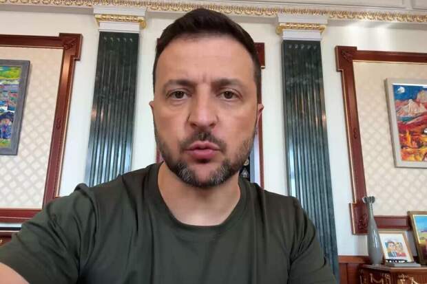 Зеленский внезапно отменил выступление в Давосе