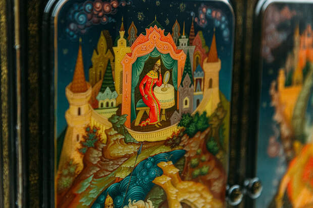 Экспозиция выставки «Лаки. Большая история в миниатюре»