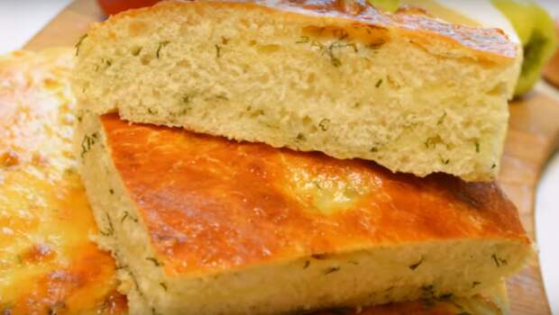 Ароматный хлеб-лепёшка с сыром и укропом