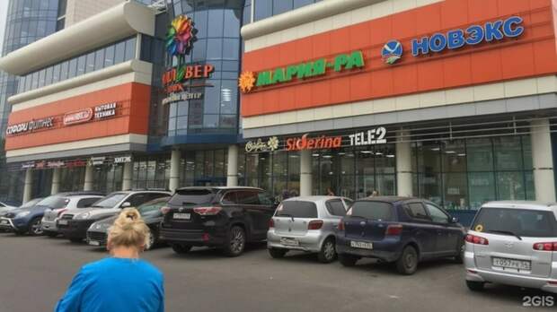 Долговой "заслон". Из-за чего был "запечатан" зоомагазин в барнаульском ТРЦ "Гулливер"