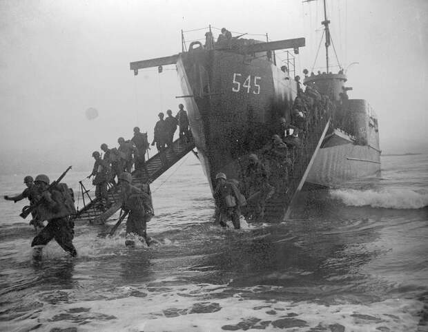 Курильская десантная операция плавно должна была перетечь в Хоккайдскую