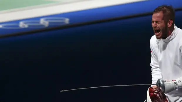 Шпажист Бида не сумел выйти в полуфинал олимпийского турнира по фехтованию