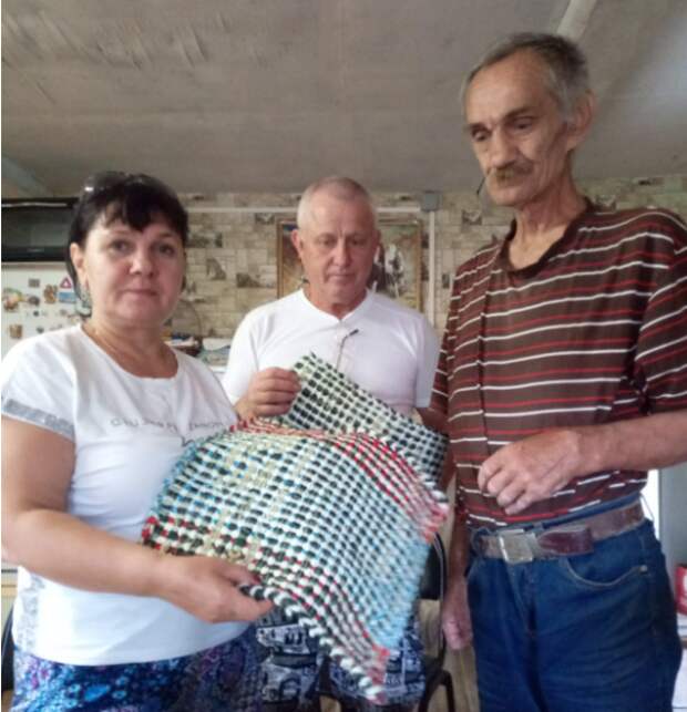 Волонтеры из Куркина собрали вещи для приюта в Клинском районе