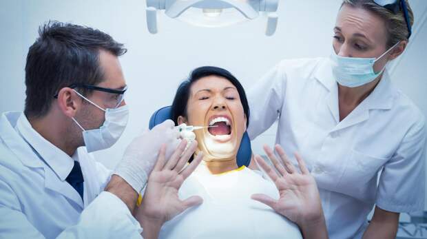 Топ-5 мифов и одна (страшная) правда об анестезии: объясняет стоматолог
