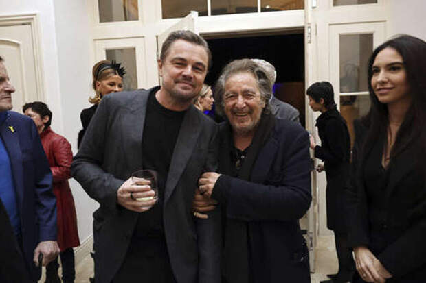 «Он не женат!»: Аль Пачино спровоцировал слухи о тайной свадьбе с молодой возлюбленной