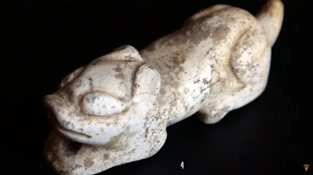 Видео: Нефритовая собачка и еще 9 самых дорогих вещей, найденных в старых гаражах