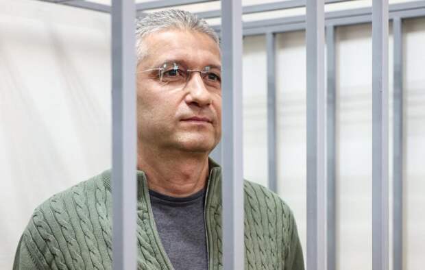 Адвокат: Тимур Иванов просит вернуть дело о растрате в апелляцию и оправдать его