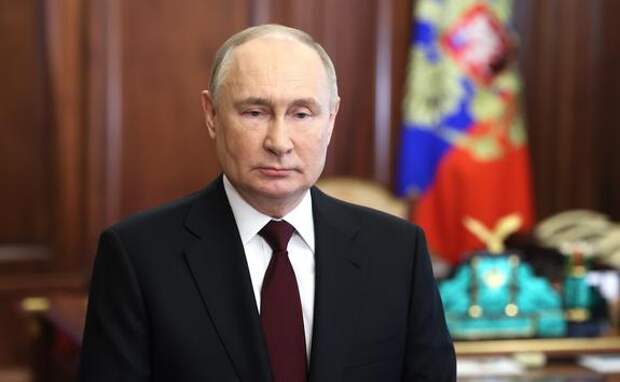 Путин: мирная инициатива России способна урегулировать украинский конфликт