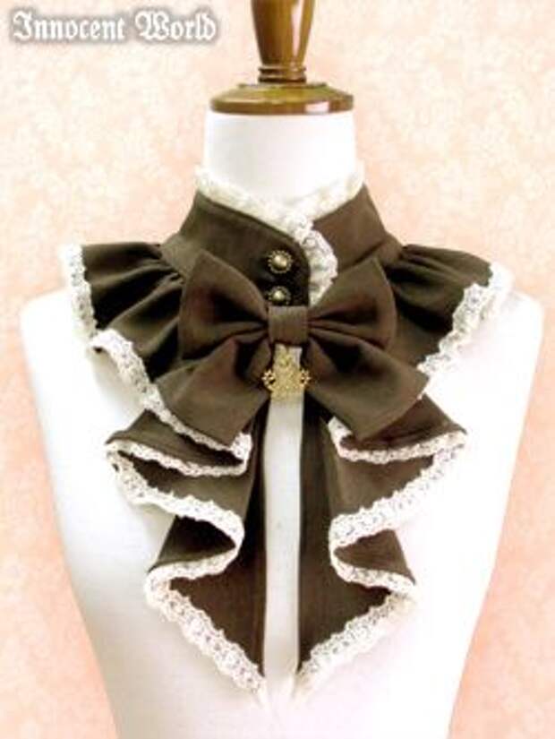 Claudette Detachable Collar by Innocent World- Very Classic Lolita or maybe even Hime Lolita; Chocolate, Beige and Black options.: 