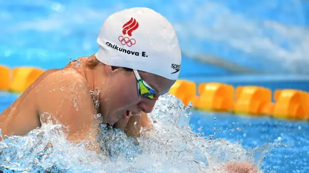 Чикунова и Темникова пробились в полуфинал Олимпиады на дистанции 200 м брассом