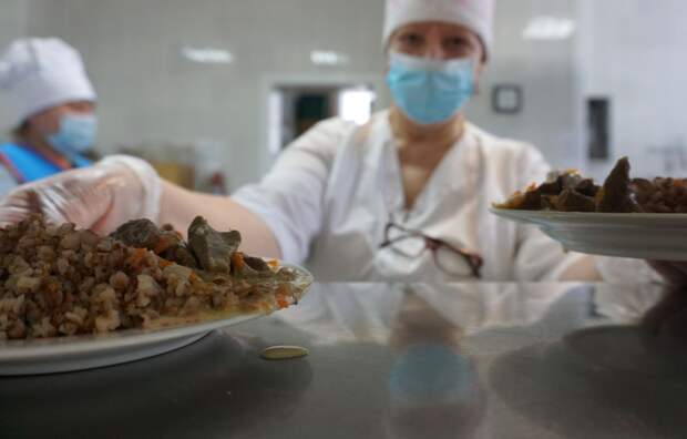 В Санкт-Петербурге у сотрудника школы обнаружили туберкулез