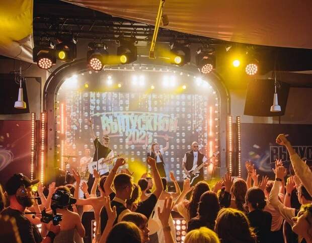 В Тульской области школам разрешили переносить даты вручения аттестатов