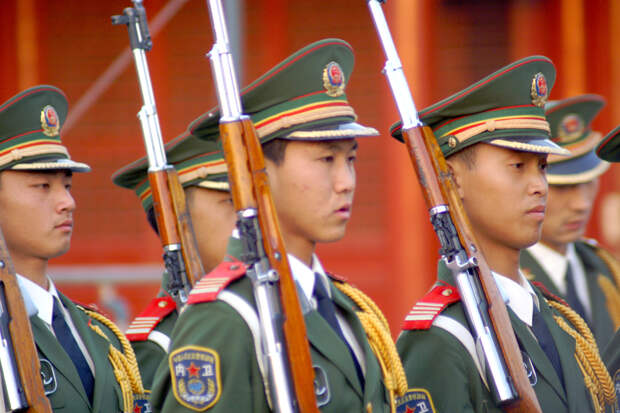 В Европарламенте заподозрили КНР в планах редактировать геном солдат