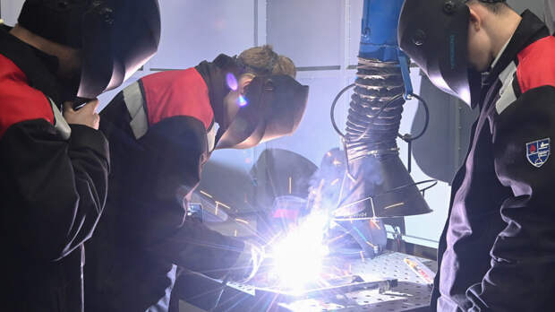 Мишустин: среднее профобразование переименуют в "специальное профессиональное"