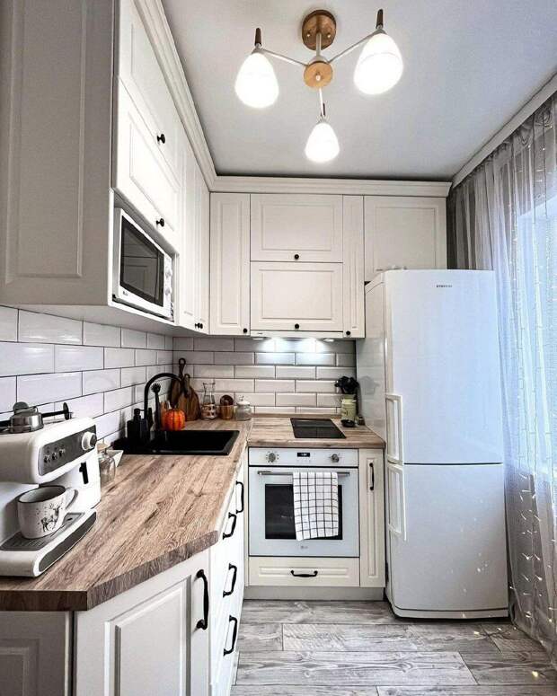 Кухня – это комната, которая должна отличаться комфортом и уютом, ведь тогда здесь можно находиться с особым желанием и интересом