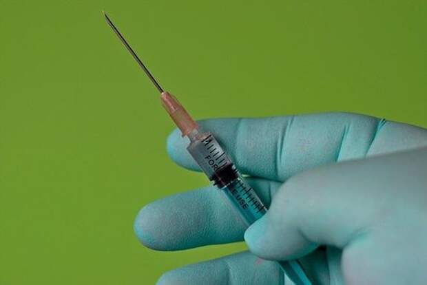 На Украине заявили о вакцинации в Херсонской области двух крымчан