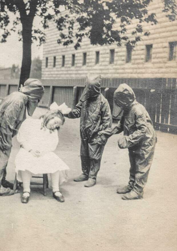31. Златовласка и три медведя, 1908 год