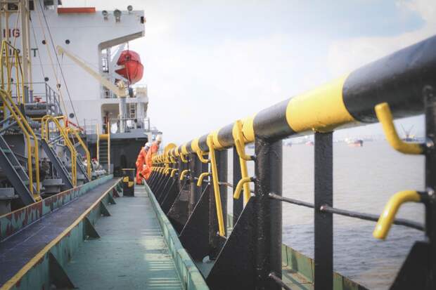 В США допустили создание международной коалиции для прохода судов через Ормузский пролив