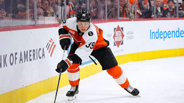 Мичкова признали третьей звездой дня в НХЛ