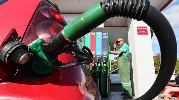 Национальный автосоюз предложил ФАС установить предельные цены на топливо