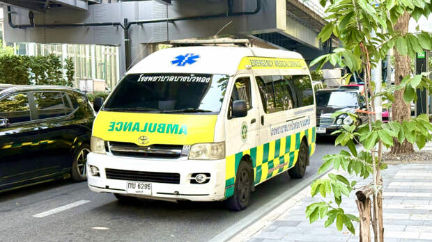 На Пхукете в аварии с микроавтобусом погибла гражданка Узбекистана