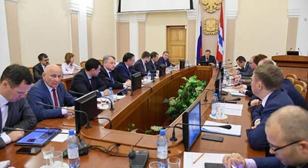 Бурков решил победить коррупцию в омской мэрии рабочей группой