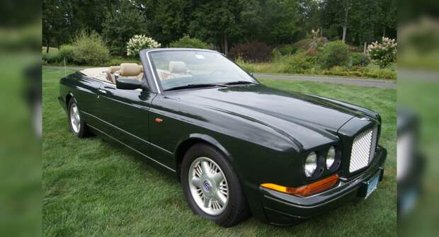 Поколения Bentley Azure