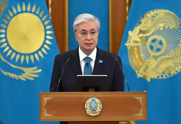 Касым-Жомарт Токаев поздравил казахстанцев с праздником Ораза айт