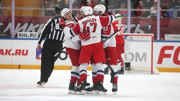 Видеообзор 3-го матча серии Кубка Гагарина «Спартак» — «Локомотив»