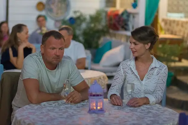 Эпидемия с ароматом фиалок: в сети показали российский сериал о неизвестном вирусе