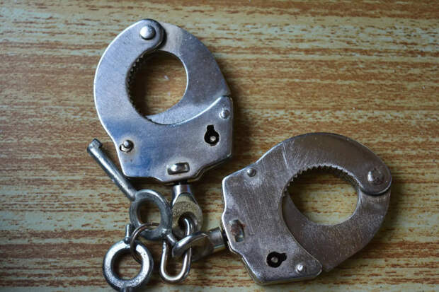 "Она не плачет": медики не обнаружили признаков насильственных действий у найденной в Смоленске девочки