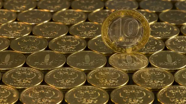 Мишустин назвал дату начала выплат для семей с детьми в возрасте от 8 до 16 лет