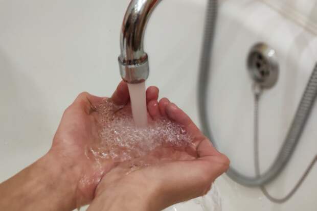 Виновата погода: плановое отключение горячей воды в Уссурийске продлено на неделю