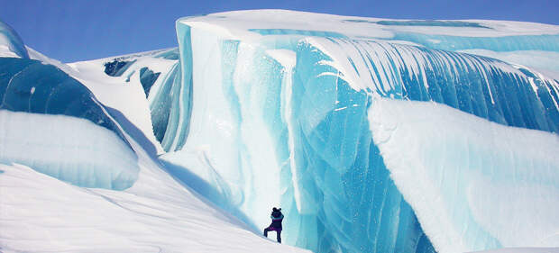 Фото Замороженная волна. Ледяные чудеса природы. Фото с сайта NewPix.ru