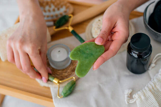 В Петербурге массажистка упала в обморок из-за переутомления на 14 февраля