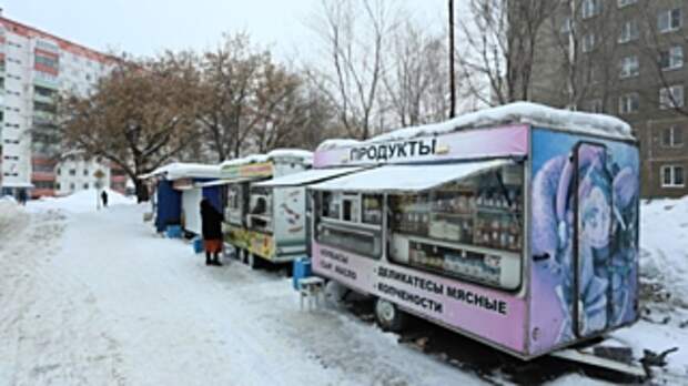 Передвижные киоски в Барнауле / Фото: Екатерина Смолихина / amic.ru