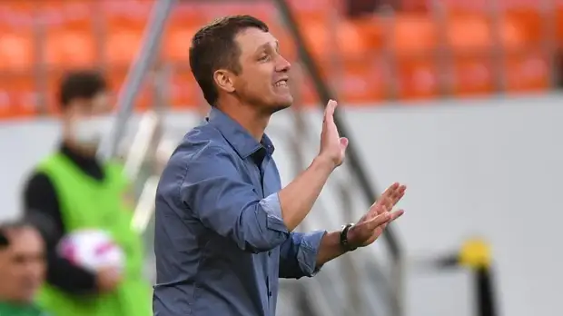 Гончаренко критически высказался о судействе в матче с «Ростовом»